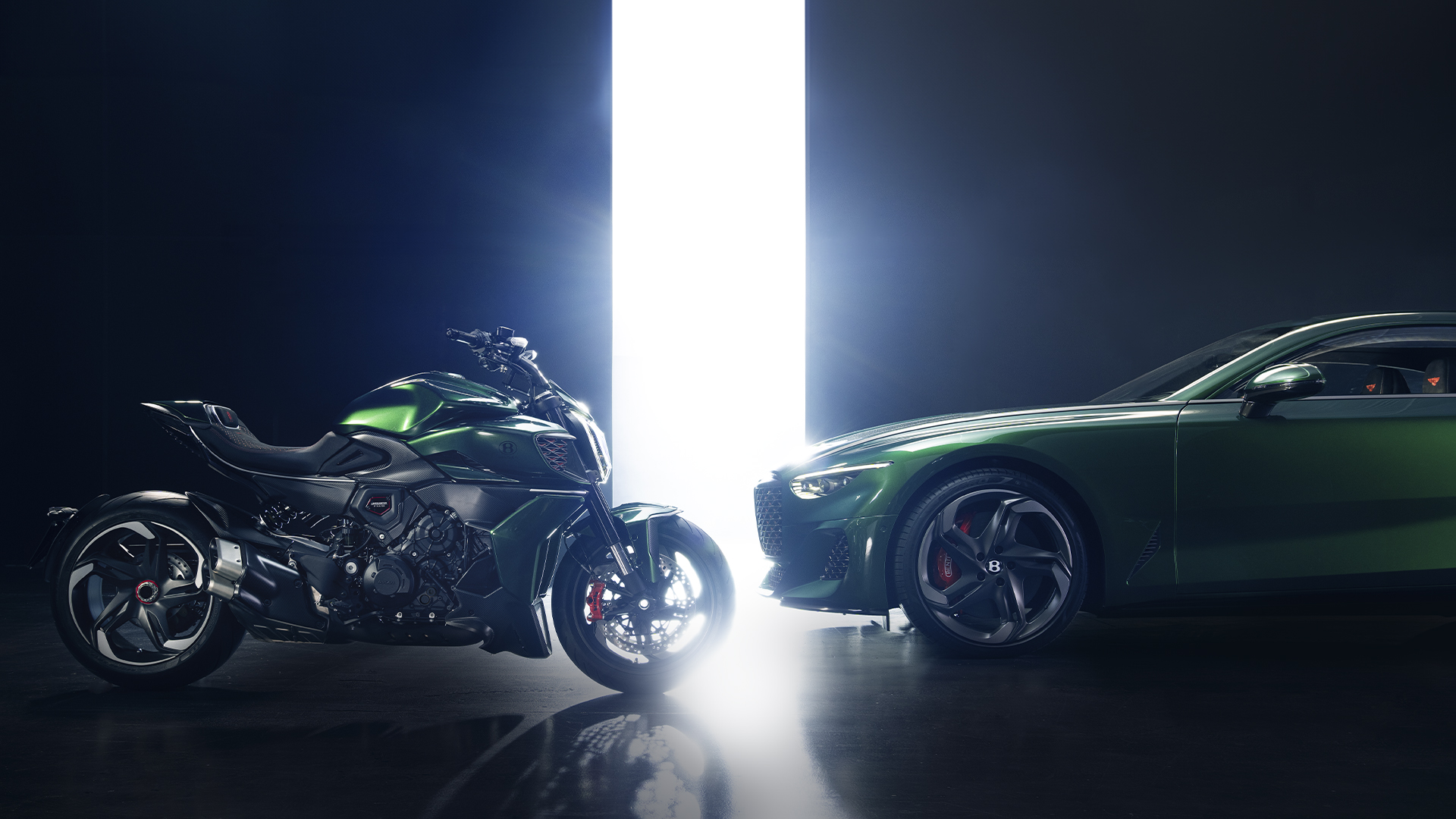 Ducati-Diavel-V4-for-Bentley-DWP24-Explore-gallery-01-1920x1080-02